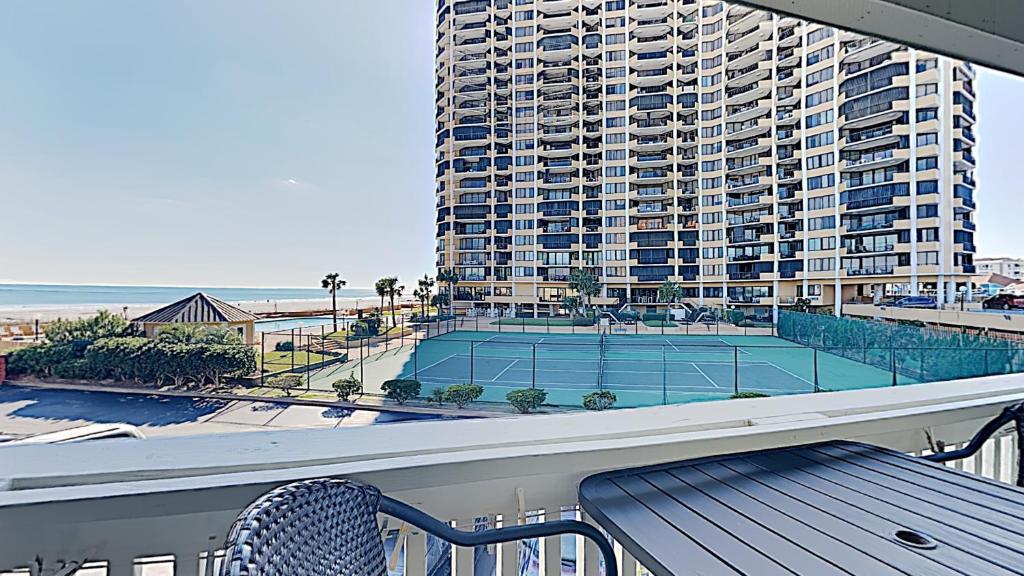 APATB IV M217 2BR 2BA Ocean View Condo near popular Shore Drive - image 3