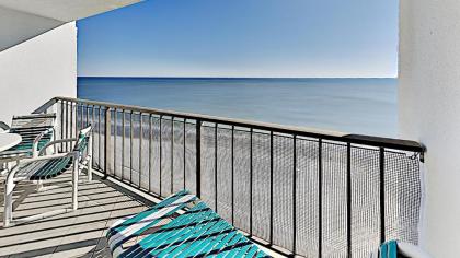 Brigadune 14D 2BR 2BA Oceanfront Condo near popular Shore Drive - image 4