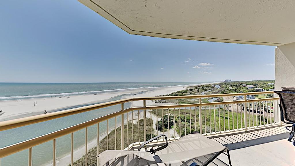 Ocean Creek South Tower KK9 2BR 2BA Oceanfront Condo - image 2