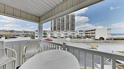 APATB V A204 2BR 2BA Ocean View Condo near popular Shore Drive - image 3