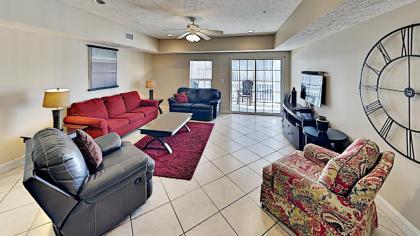 MB Villas 201A 4BR 3BA Second Row Condo near downtown Myrtle Beach - image 2