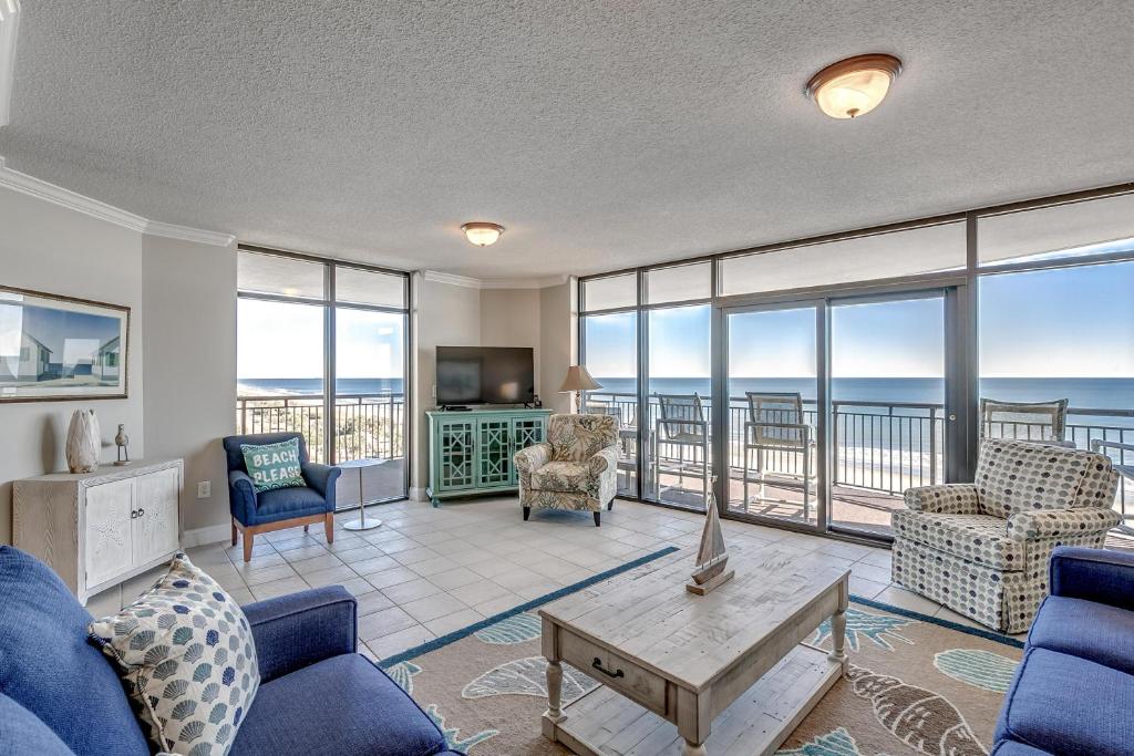 South Wind 801 luxury condo with panoramic ocean views - main image