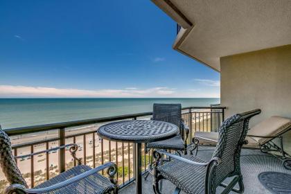 Luxury South Wind Condo with large oceanfront balcony - image 10