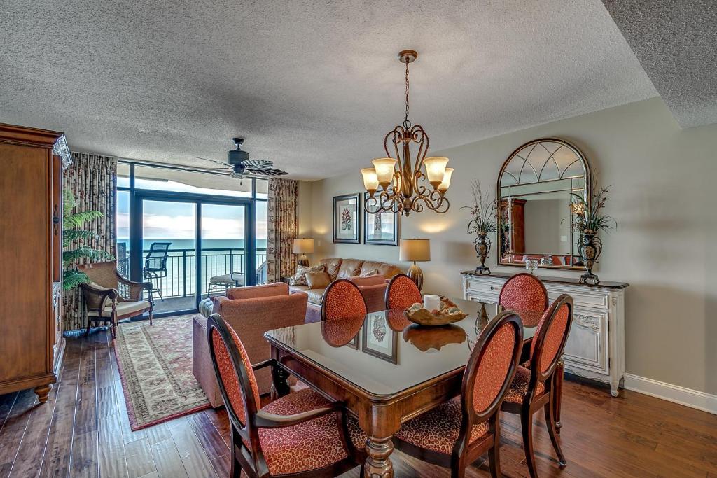 Luxury South Wind Condo with large oceanfront balcony - image 6