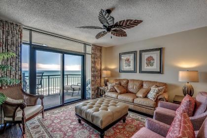 Luxury South Wind Condo with large oceanfront balcony - image 8