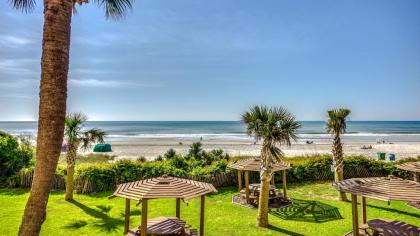 Oceanfront one bedroom with jacuzzi in bedroom sleeps six full kitchen two baths myrtle Beach