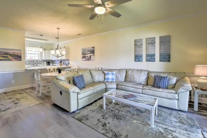 Updated Myrtle Beach Condo Less Than 2 Miles to Beach - image 4