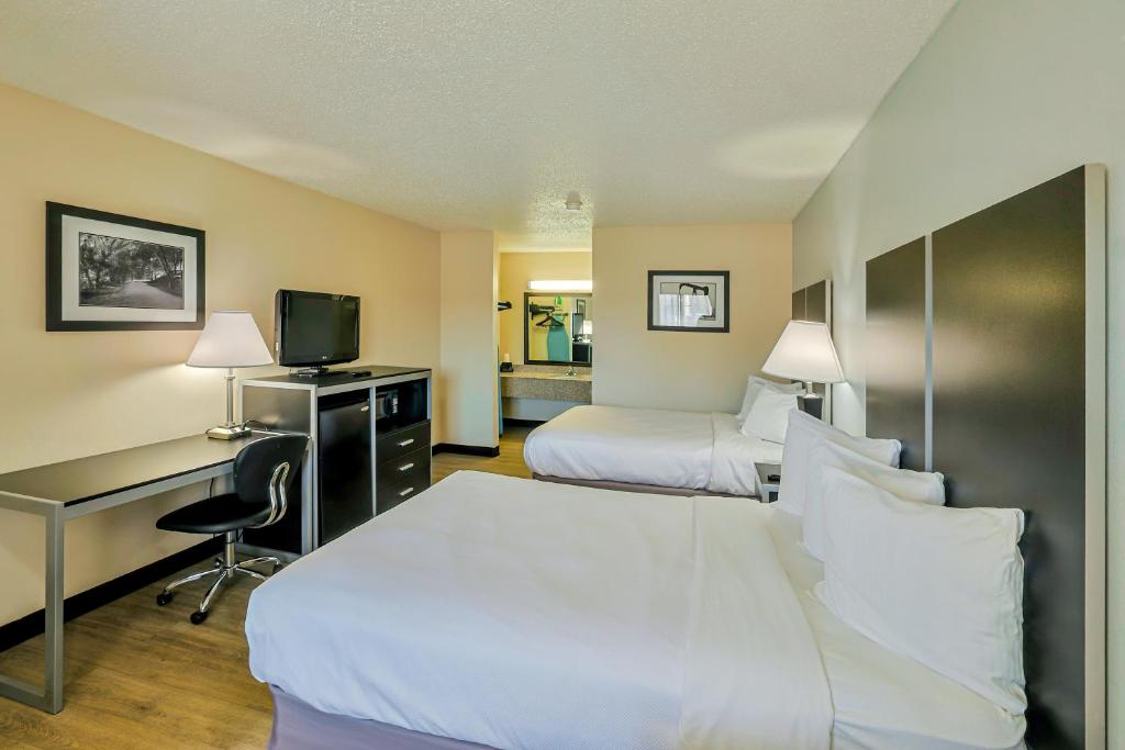 Best Western Northpark Inn - main image