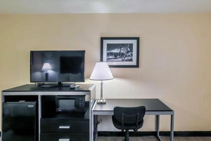 Best Western Northpark Inn - image 15