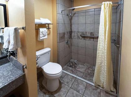 Best Western Northpark Inn - image 7