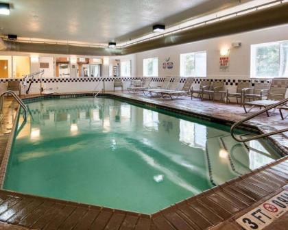 Comfort Suites Nacogdoches - image 9