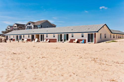 Dolphin Oceanfront Motel - Nags Head - main image