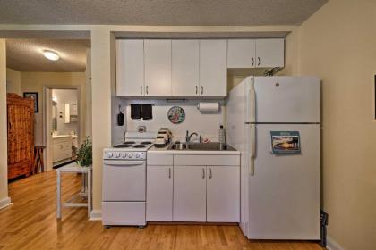 Nags Head Apt with Patio - half Mile Walk to Beach! - image 1