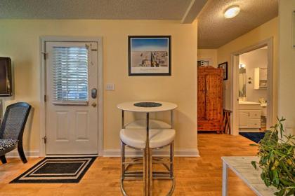 Nags Head Apt with Patio - half Mile Walk to Beach! - image 10