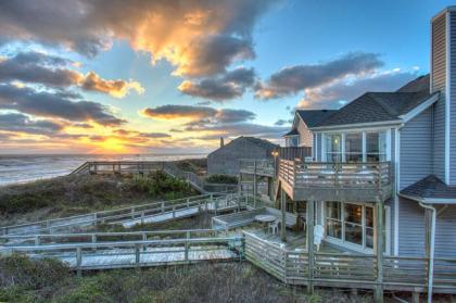 NHSP1A   the Crab House Nags Head North Carolina