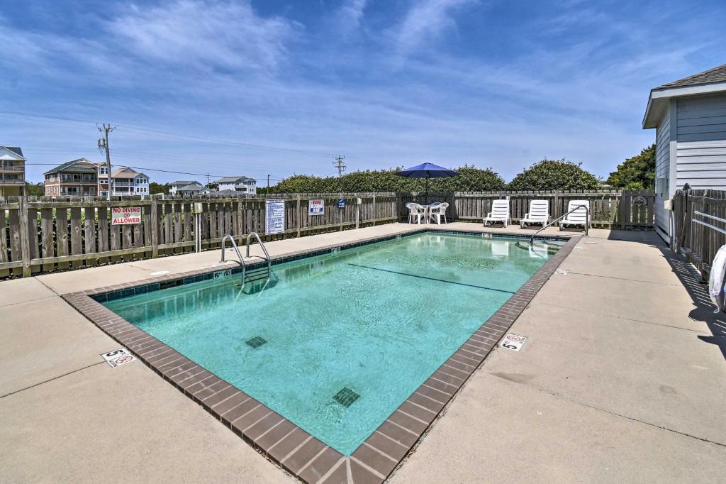 Beachfront Nags Head Condo with Private Balcony - image 3