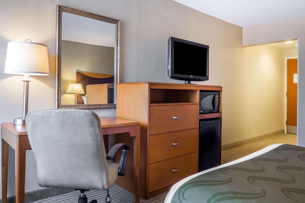 Quality Inn Spring Valley - Nanuet - image 3