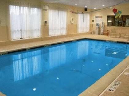 Hampton Inn Nanuet - image 10