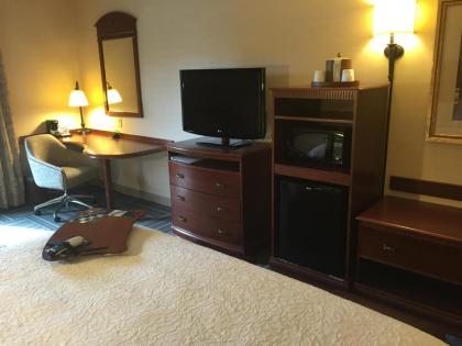 Hampton Inn Nanuet - image 15