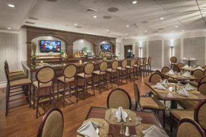 DoubleTree by Hilton Nanuet - image 2