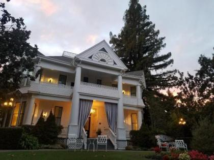 The White House Inn & Spa - image 2