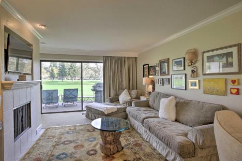 Bright and Airy Napa Condo with Patio on Golf Course! - main image