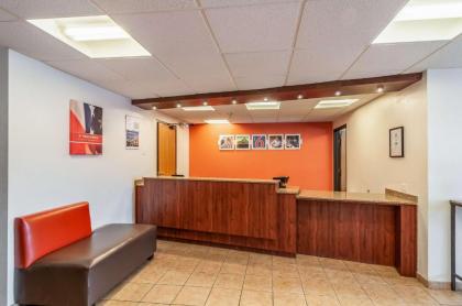 Motel 6-Naperville IL - image 11