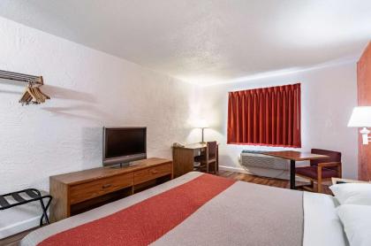 Motel 6-Naperville IL - image 16