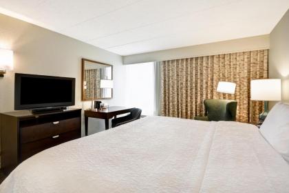 Hampton Inn Chicago-Naperville - image 16