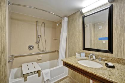 Hampton Inn Chicago-Naperville - image 17