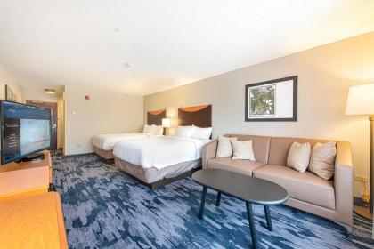 Fairfield Inn & Suites by Marriott Chicago Naperville - image 9