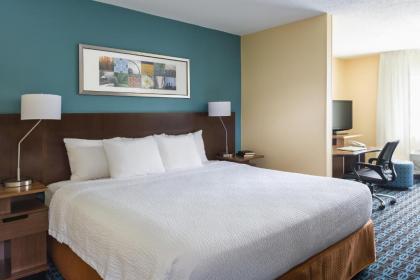 Fairfield Inn & Suites Naperville/Aurora - image 15