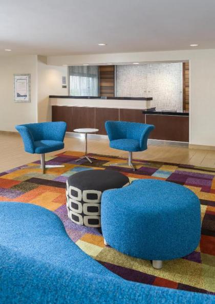 Fairfield Inn & Suites Naperville/Aurora - image 8