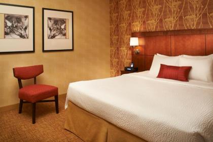 Courtyard by Marriott Chicago Naperville - image 7