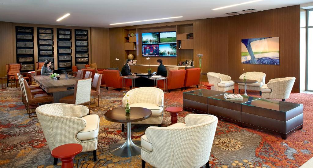 Chicago Marriott Naperville - image 5