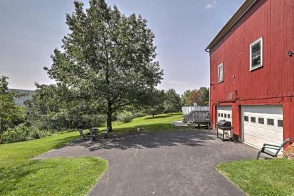 The Grape Escape Naples Home in NY Wine Country! - image 10