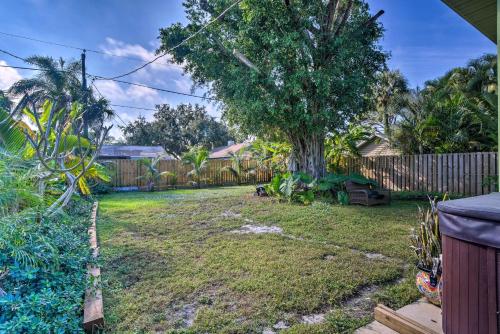 Tropical Naples Home with Hot Tub- Mins to Beach - main image