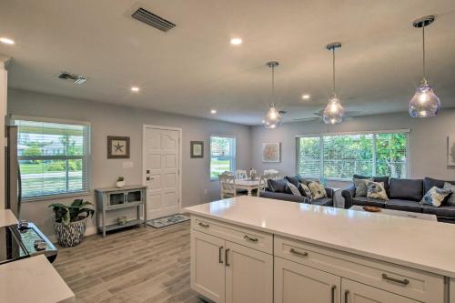 Tasteful Mod Home with Patio and Grill Less Than 2 Mi to Beach! - image 5