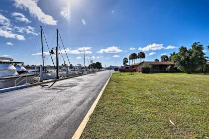 Everglades Studio with Marina View Patio and Pool Access - image 2