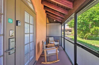 Everglades Studio with Marina View Patio and Pool Access - image 3