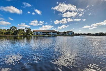 Vibrant Naples Studio with Pool Access and Porch! - image 18