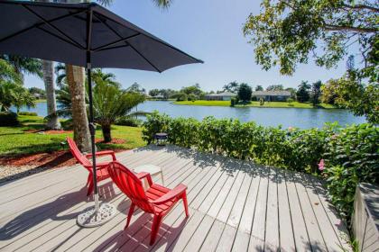 Briarwood- Terrazzo Lane with Lake View - image 4