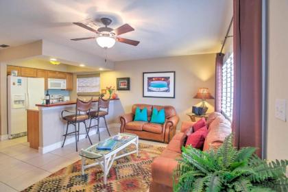 Cozy Naples Home with Lanai - 1 Mi to Bluebill Beach - image 2