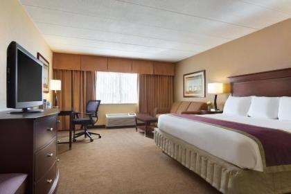 Radisson Hotel Nashua - image 13