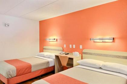 Motel 6-Nashua NH - South - image 3