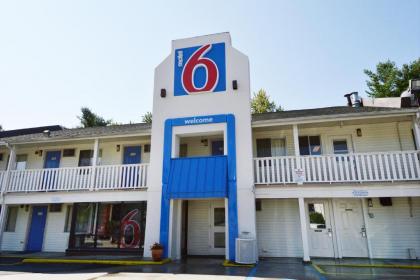 Motel 6-Nashua NH - image 10