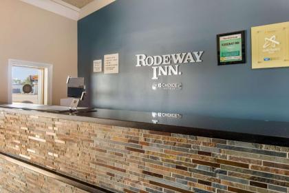 Rodeway Inn - image 9