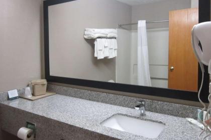 Quality Inn Nashville – Bloomington - image 7