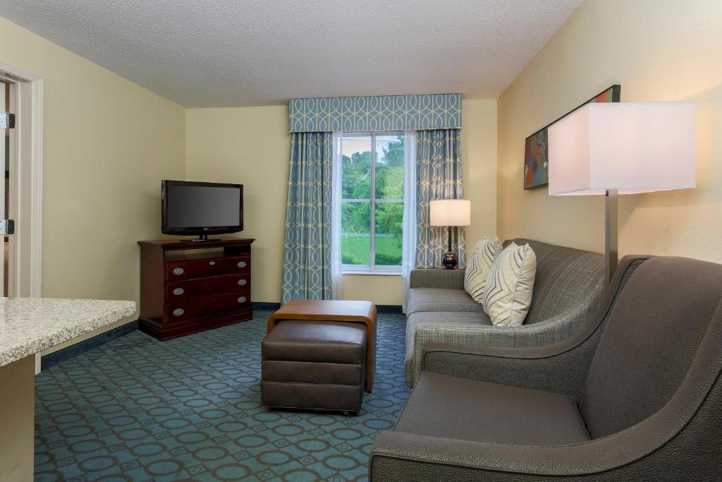 Homewood Suites Nashville Airport - image 4