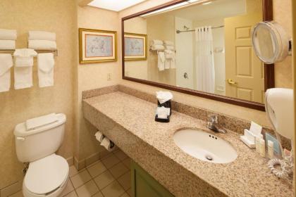 Hampton Inn & Suites Nashville-Green Hills - image 3